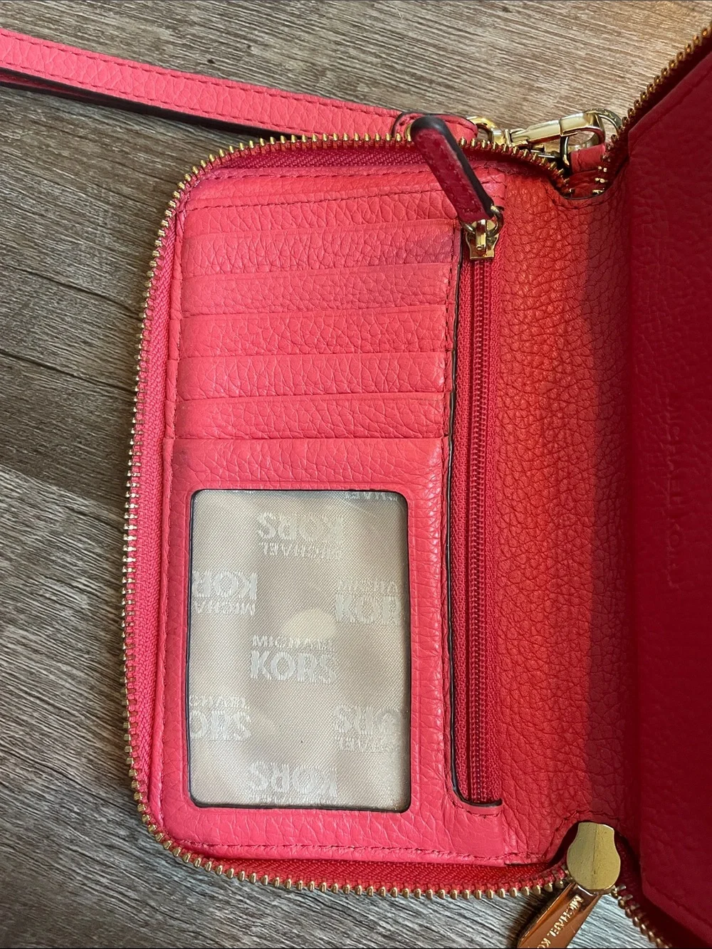 Michael Kors Fulton Zip Large Wristlet Red